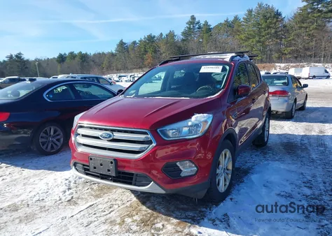 2017 Ford Escape Se из США, поврежденный, VIN 1FMCU9GD2HUC30119